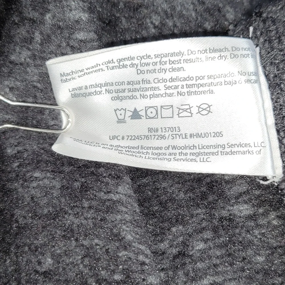Woolrich pullover concerns